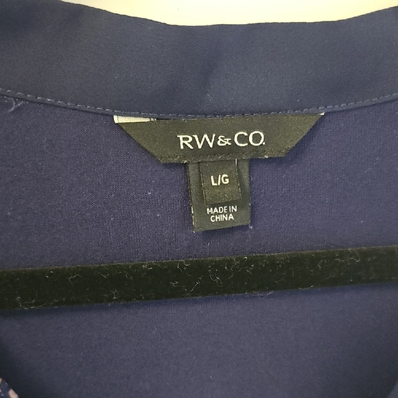 RW & CO Navy and Pink Top Size L - Picture 2 of 6
